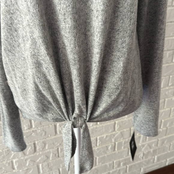 IZ BYER Sweater New - Picture 3 of 13